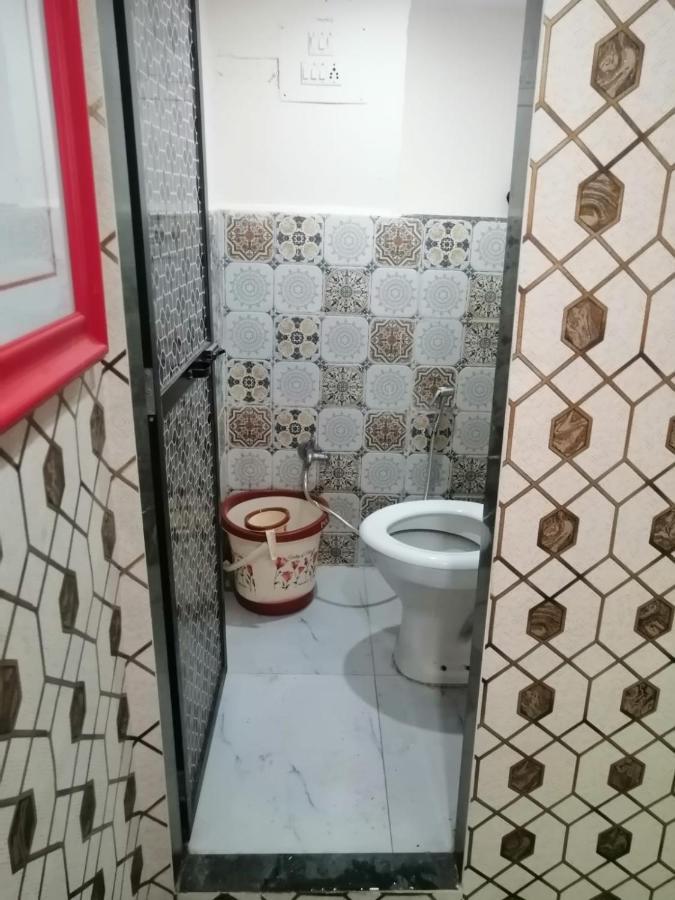 Hotel Kaina Residency Vashi Bagian luar foto